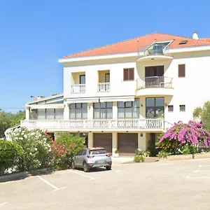 Krševan Maison d'hôtes